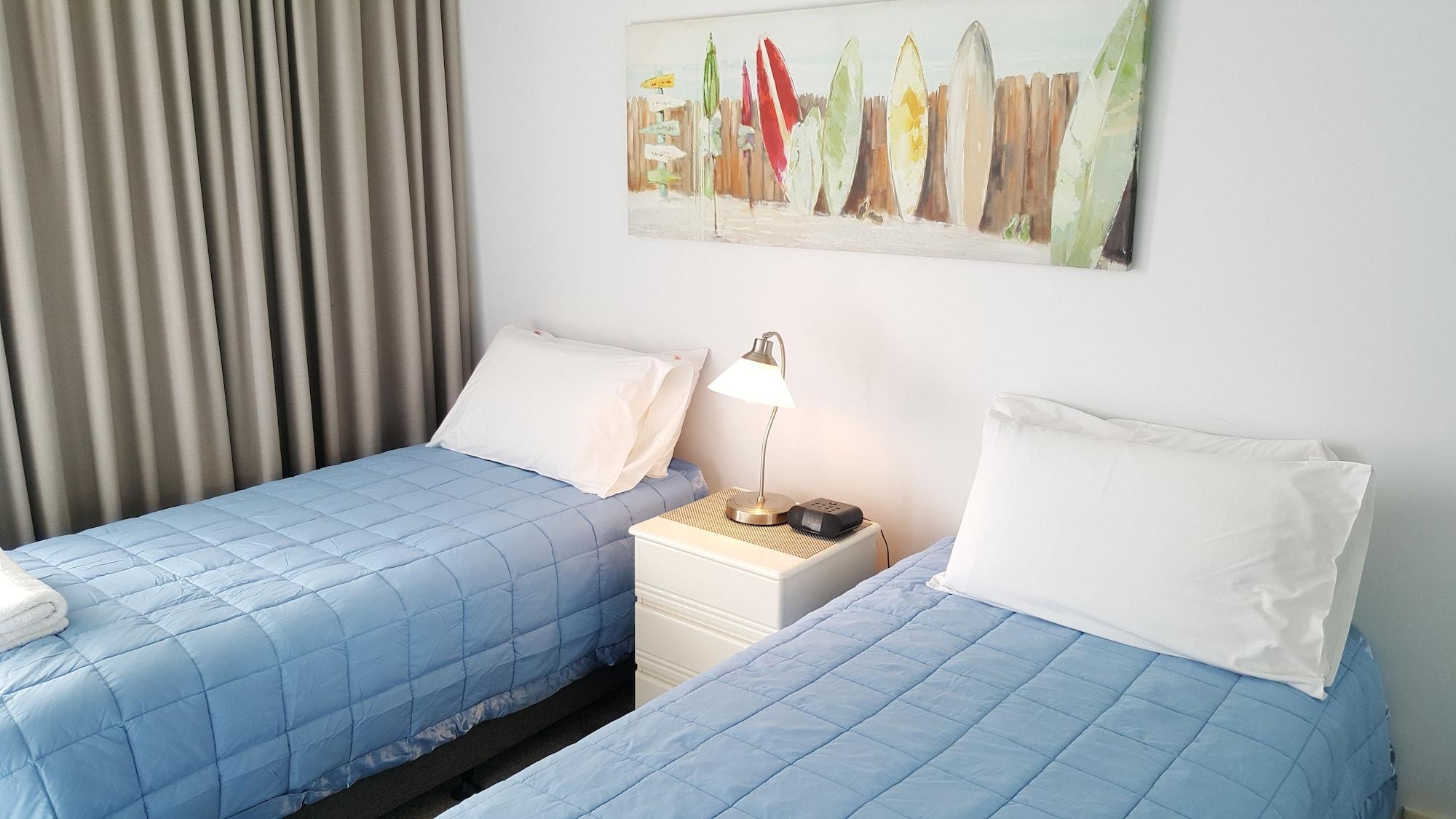 วยูนา บีชฟร้อนท์ อพาร์ทเม้นท์ Aparthotel โกลด์โคสต์ ภายนอก รูปภาพ