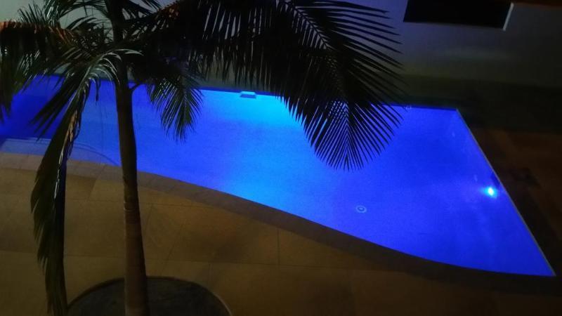 วยูนา บีชฟร้อนท์ อพาร์ทเม้นท์ Aparthotel โกลด์โคสต์ ภายนอก รูปภาพ